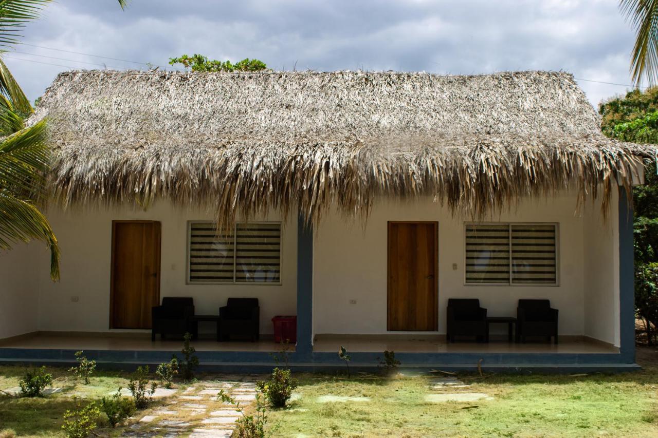 Hukumeizi Hotel Palomino Exterior foto