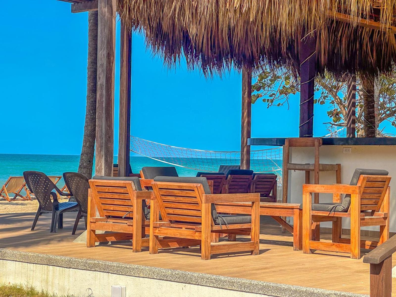 Huku Beach Hostel Palomino Exterior foto